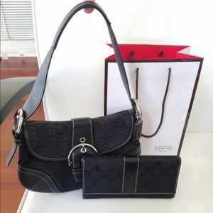 Coach Purse Clutch Bundle